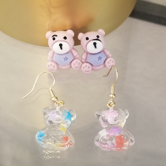 3/$30💜 Kawaii Acrylic Bear Earrings  🎉Host Pick - Picture 9 of 12